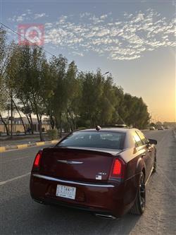 کرایسلەر 300